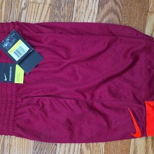 Nike boys shorts Size L